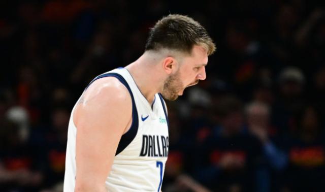 乐鱼体育官网-攻下天王山！东契奇打硬仗够狠辣，欧文敲小鼓庆祝