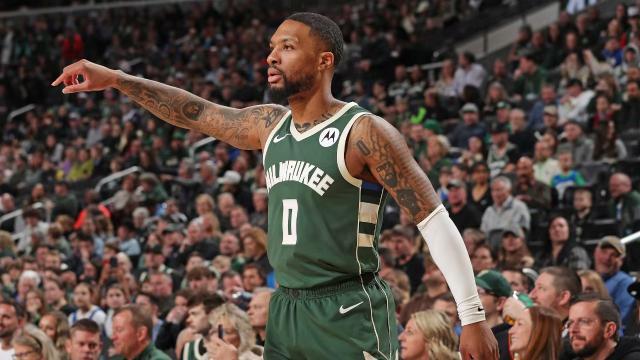 乐鱼体育官网-利拉德单核带队再爆发 雄鹿最大问题仍是双星磨合