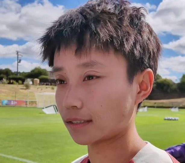 乐鱼体育官网-张琳艳：大家没有松懈，赢朝鲜只是一场比赛；霜姐教了我很多